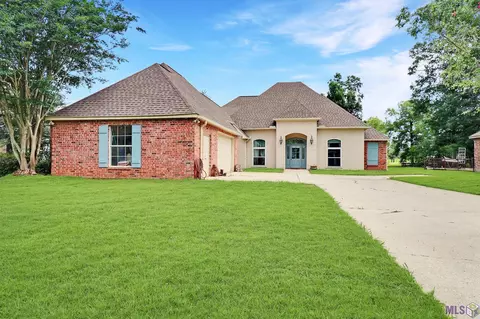 9611 Victory Ln, Denham Springs, LA 70726