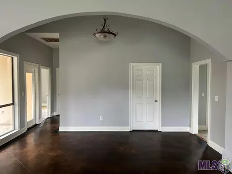 30475 Trace Ln, Walker, LA 70785 photo 11