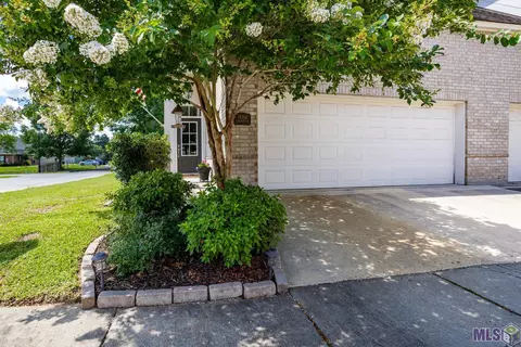 15354 Jack Henry Dr, Baton Rouge, LA 70816