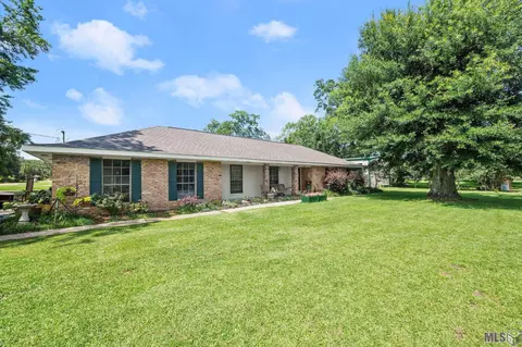 3901 Lavey Ln, Baker, LA 70714