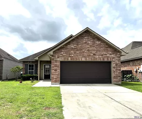 11396 Rossow Ct, Denham Springs, LA 70726
