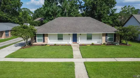 1334 Rue Crozat, Baton Rouge, LA 70810