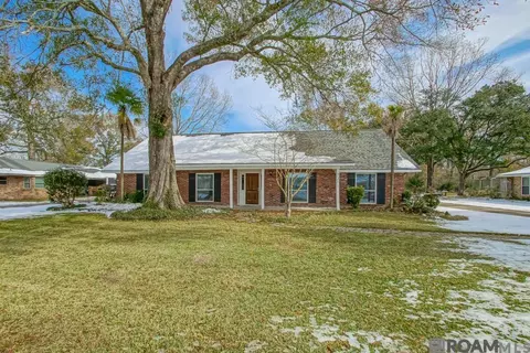 7314 Oak Meadow Dr, Baton Rouge, LA 70818