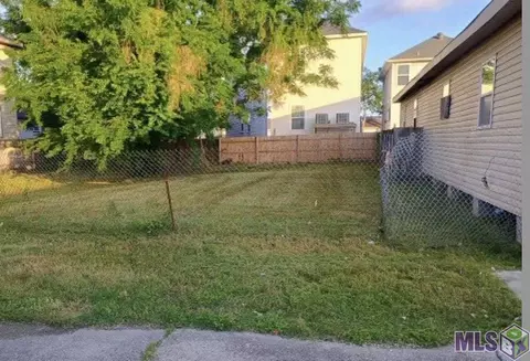 2326 Seminole Ln, New Orleans, LA 70125