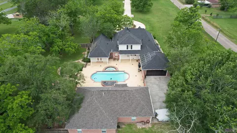 42548 Jamie Rd, Prairieville, LA 70769