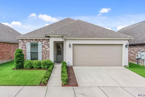 12468 Grand Villa Ct, Baton Rouge, LA 70817