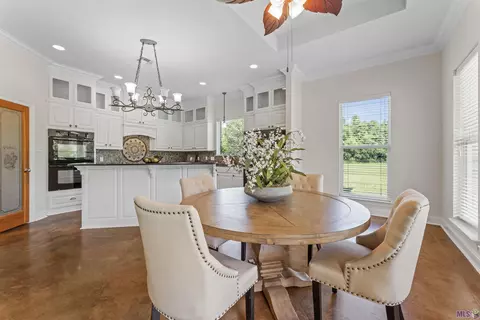 Dining - 33050 Duff Rd, Walker, LA 70785 photo 1 of 1