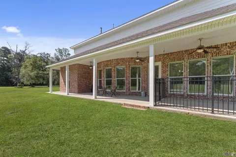 Exterior - 33050 Duff Rd, Walker, LA 70785 photo 2 of 4