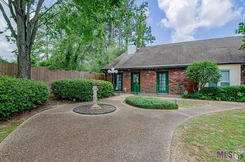 244 Mcgehee Dr, Baton Rouge, LA 70815
