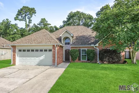 23723 Southpoint Dr, Denham Springs, LA 70726