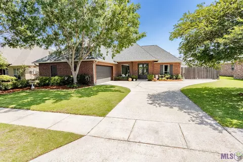 4118 Poplar Grove Dr, Addis, LA 70710