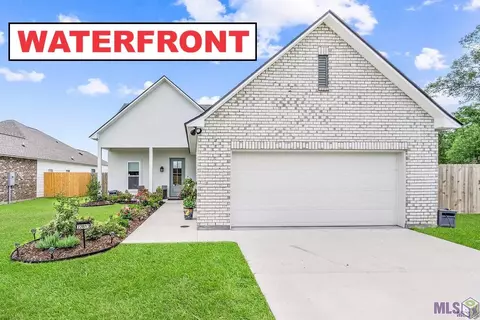 22813 Balsam Dr, Denham Springs, LA 70726