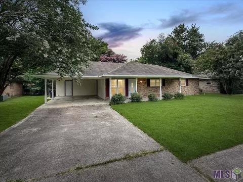 744 W Versailles Ct, Baton Rouge, LA 70819