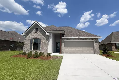 26093 Purdy Ave, Denham Springs, LA 70726