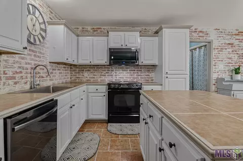 33667 Fairhaven Ave, Walker, LA 70785 photo 6