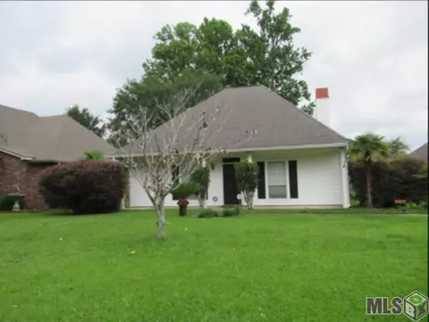 1475 Ironwood Dr, Denham Springs, LA 70726