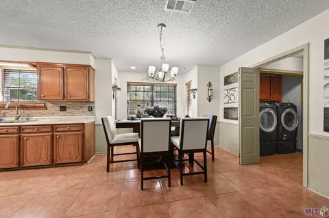 701 Sandra Dr, Baker, LA 70714 photo 5