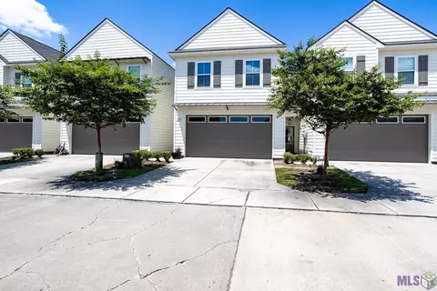 8115 Stonelake Circle East Ave, Baton Rouge, LA 70820