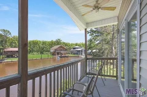 Exterior - 31558 Judith Dr, Springfield, LA 70462 photo 2 of 5