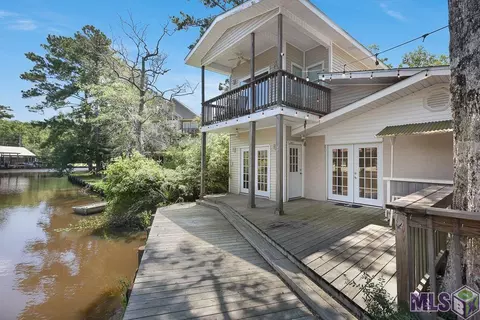 31558 Judith Dr, Springfield, LA 70462