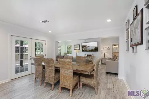 Dining - 31558 Judith Dr, Springfield, LA 70462 photo 1 of 2