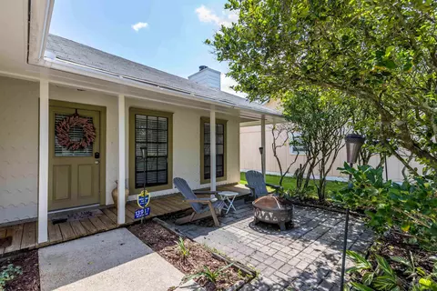 13947 Pinehurst Ave, Baton Rouge, LA 70817