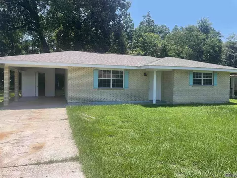 2414 Tamarak Dr, Baker, LA 70714