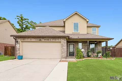11411 Legacy Oaks Ln, Gonzales, LA 70737