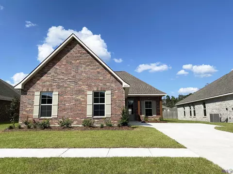 9913 Richford Dr, Denham Springs, LA 70726