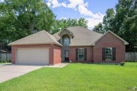 425 E Great Haven St, Gonzales, LA 70737