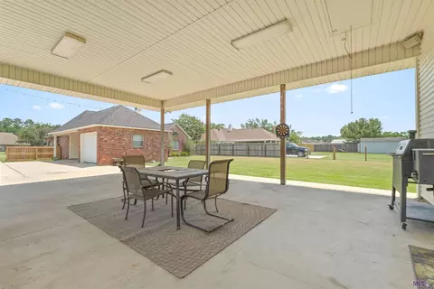 13070 N Ridge Dr, Walker, LA 70785 photo 18