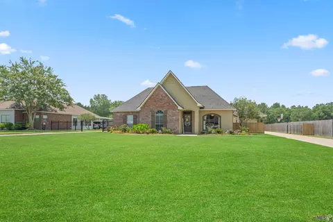 13070 N Ridge Dr, Walker, LA 70785 photo 2