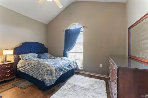 13070 N Ridge Dr, Walker, LA 70785 photo 9