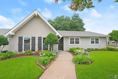 224 Reynaud Dr, Donaldsonville, LA 70346