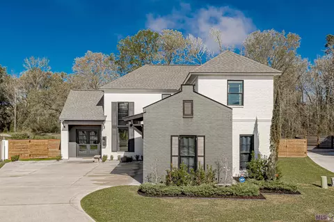 13594 Pointe Au Chene Dr, Baton Rouge, LA 70818
