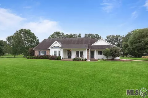 12070 Indigo Dr, Saint Francisville, LA 70775