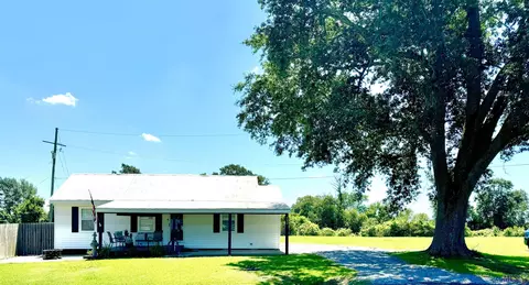 4034 Hwy 1, Napoleonville, LA 70390