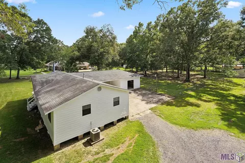 26795 Pine Ridge Dr, Walker, LA 70785 photo 1