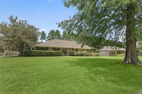 15129 Russett Dr, Central, LA 70770