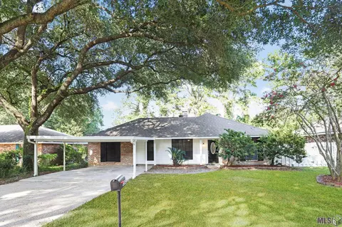 4504 Beaver Creek Dr, Greenwell Springs, LA 70739