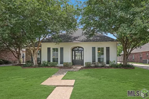 10511 Pinebrook Ave, Baton Rouge, LA 70809