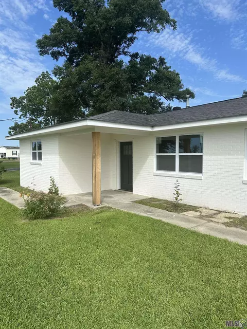 56960 La Hwy 404, White Castle, LA 70788