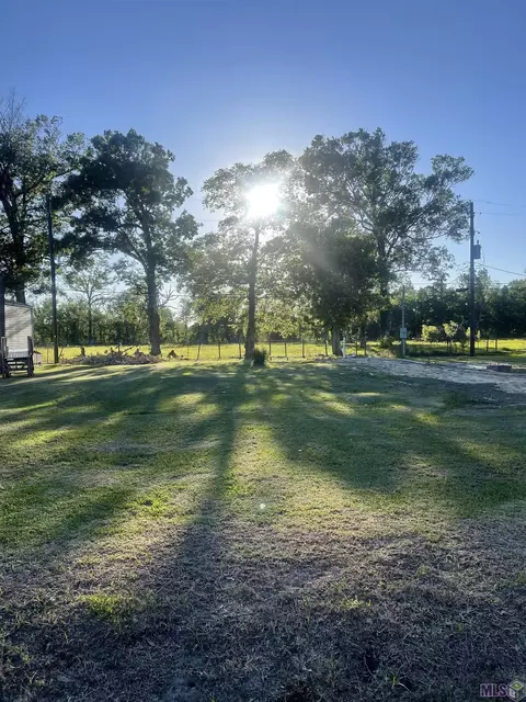 tbd Toni Ln, Plaquemine, LA 70764
