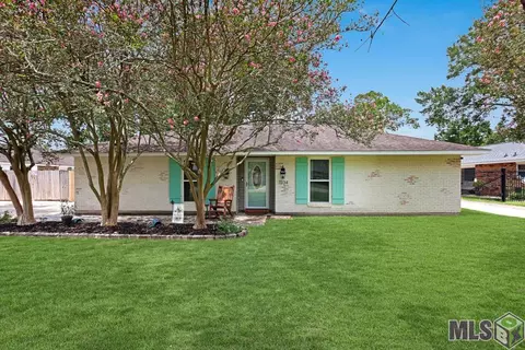 7334 Associate Dr, Baton Rouge, LA 70817