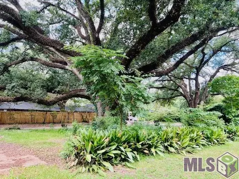 2443 Hillsdale Dr, Baton Rouge, LA 70808