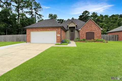 26315 Avoyelles Ave, Denham Springs, LA 70726