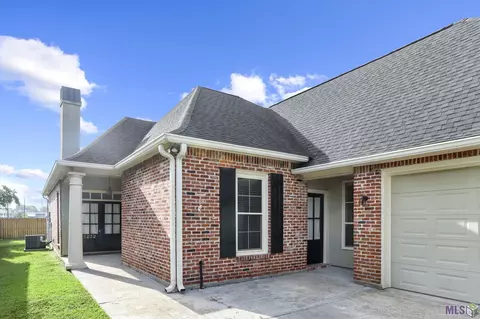5232 Heidis Pl, Baton Rouge, LA 70817