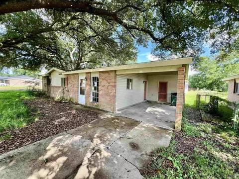 230 Tudor St, Houma, LA 70364