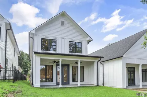 3124 Parkside Ln, Saint Francisville, LA 70775