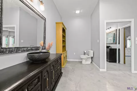 23045 Carson Rd, Pride, LA 70770 photo 22
